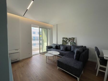 Appartamento 2+1 in affitto a Univers City.