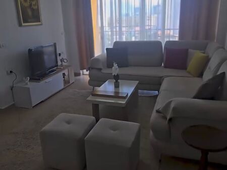 Apartament me qera 2+1+depo te Ish Fusha Aviaciont