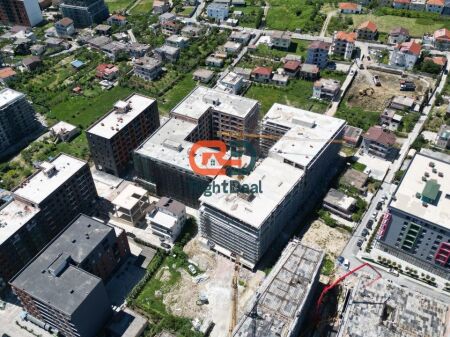 Prane Unazes Se Madhe, Ne Kompleksin "APOLLO", Shitet Apartament 2+1 Ideal Per Investim !!