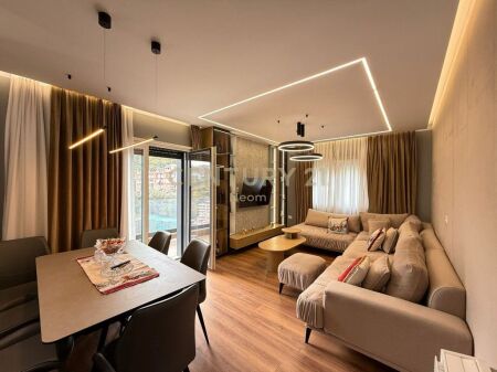 Apartament 2+1+2 për Qira – Kodra e Diellit, Tiranë