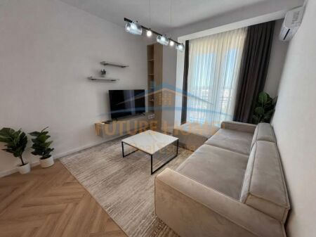 Shitet, Apartament 1+1, Mine Peza, Tiranë