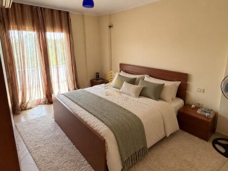 Qira, Apartament 2+1+2WC+2Blk, Rruga Hoxha Tahsim, 75.000 Lek/Muaj