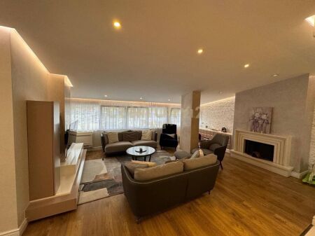 🏡 JEPET ME QIRA PENTHOUSE LUKSOZ NË FRESK /Muaj 90,000 Lekë /Muaj