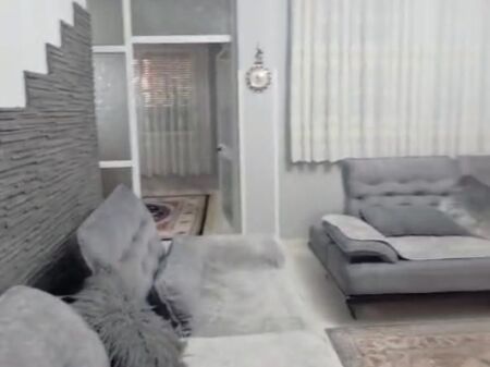 Shitet apartament 3+1+Kuzhine e Vecuar tek Rruga Don Bosko , prane Viva Market , Zogu i Zi , Laprake .