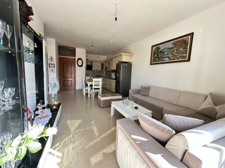 Apartament 2+1 per shitje Vlore te shkolla Drita e Dijes