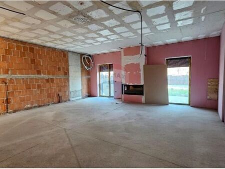 Dupleks - In Vendita - Residenza Diellon, Tirana(ID: 530201017-863)