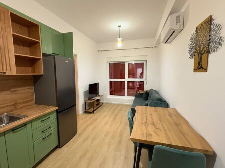 Jepet me qira Apartament 1+1 i ri , Kompleksi Kadiu