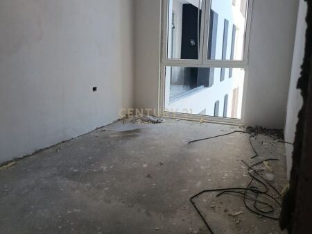 APARTAMENT 1+1 NË SHITJE KAMËZ 63,400 €