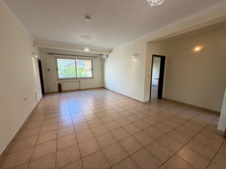 🏡 VILLA SU 3 PIANI IN AFFITTO | COLLINA DI PRIFTIT