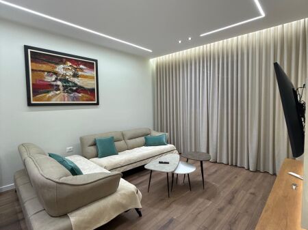 Vile Me Qera 2+1 Tek Bulevardi Zhan D'Ark (ID BV22715) Tirane
