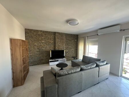 Qera, Apartament 2+1, Rruga Dritan Hoxha, Tiranë