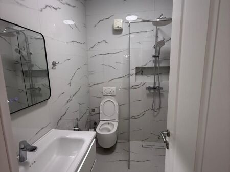 Shitet apartament 2+1, Rruga Fortuzi