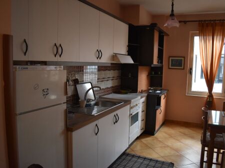 Apartament 2+1+2 me qera tek Kodra e Diellit/Eleonora