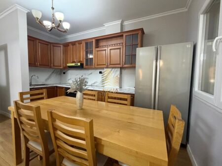 Qira, Apartament 2+1+2blk, Ali Demi, 65.000 Leke/muaj