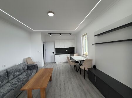 Shitet Apartament 2+1+2 ballkone ne Plazh Iliria