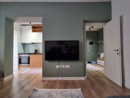 Apartment 1+1 for rent on Kavaja Street, near Dine Hoxha Mosque, 21 December, Center, Skanderbeg Square.