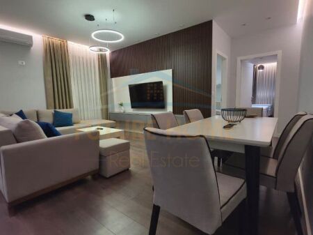 In vendita, Appartamento 2+1, Lago Secco, Tirana.