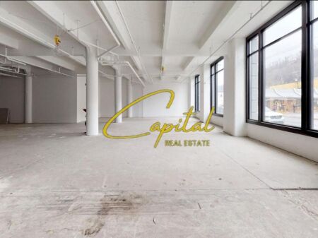 WAREHOUSE FOR RENT 370 M2 PARIS COMMUNE 3,500 EURO