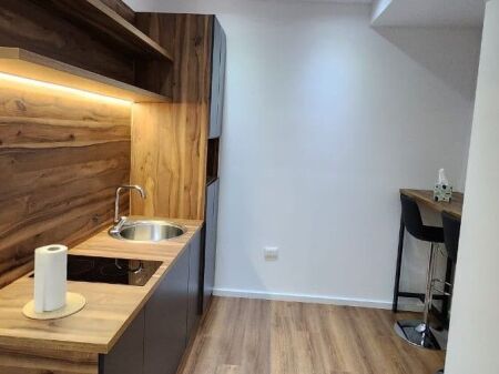 🏢 UFFICIO IN VENDITA | SQUARE 21 – VIA KAVAJËS ✨