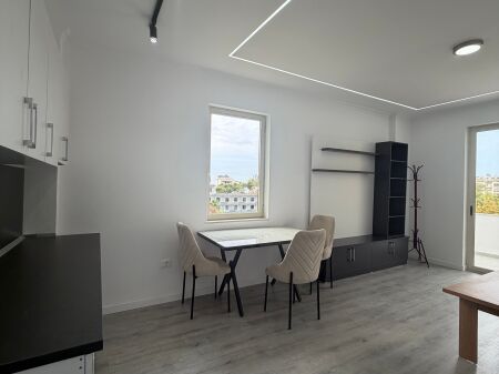 Shitet apartament 2+1+2 ballkone