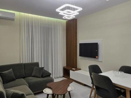  JEPET ME QIRA | APARTAMENT 1+1 – UNIVERS CITY