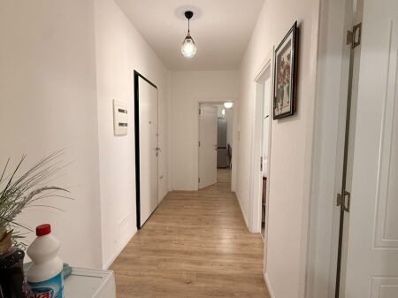 Jepet apartament 2+1 me qira tek Kompleksi Drini , Rruga Don Bosko .