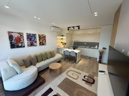 🏡 Affittasi appartamento 2+1 – Via di Dibrë, vicino a Selvisë
