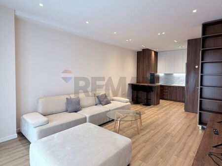 Per qira Apartament te Kompleksi Arlis