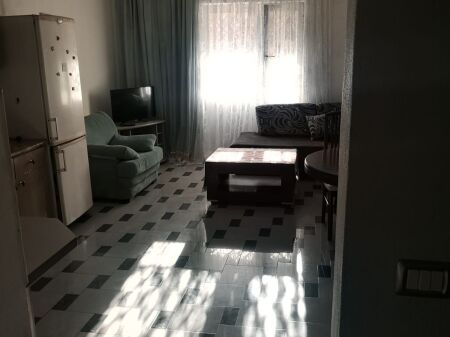 Appartamento 1+1 in affitto vicino al Merlo (35,000 leke)
