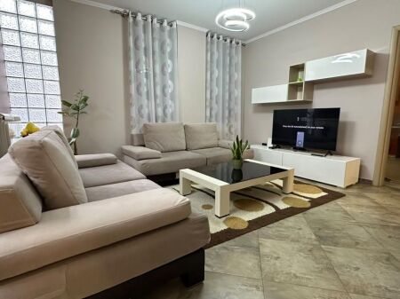 Apartament 2+1 me qira – Ali Demi