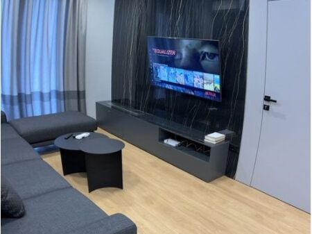 JEPET ME QIRA APARTAMENT 2+1 NE QENDER TE TIRANES! /Muaj 170,000 Lekë /Muaj
