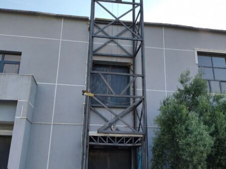 Qera | Magazinë | Rruga Sabaudin Gabrani | 2000 €/muaj