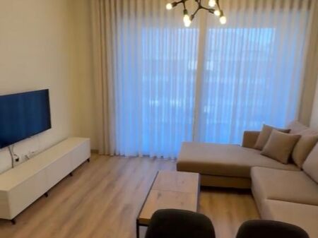 Jepet me qira 1+1 Tek Fiori Di Bosko 65.000 leke