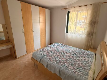 Rent | Apartament 2 + 1 | Komuna e Parisit | 700 €/month