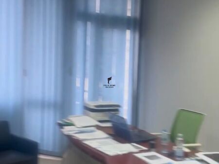 UFFICIO IN AFFITTO 100 M2 BLOCCO 1.500 EURO FH-96903