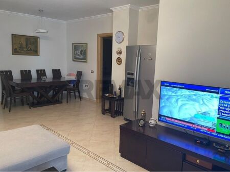 Appartamento 2+1 in affitto Via Elbasan