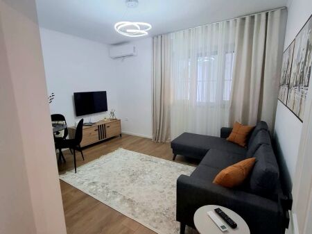 Jepet me Qira Apartament 1+1