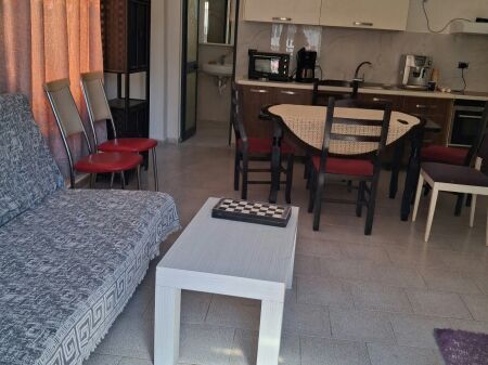 Affitto | Shtëpi private 1 + 1 | 21 Dhjetori | 500 €/mese