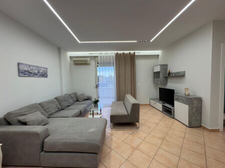 Appartamento in affitto 2+1+2+2