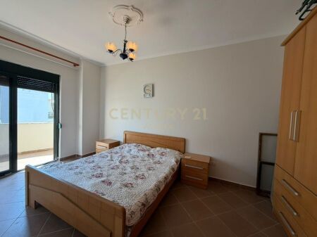 Shitet Apartament 1+1 ne Plazh Iliria, Durres!
