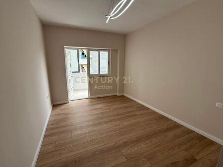 Shitet Apartament 1+1 ,Don Bosko
