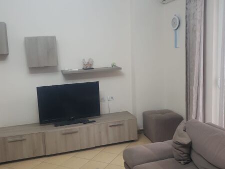 Affittasi 2+1+1 LAPRAKE 50.000 lek