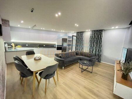 Shitet, Apartament 3+1+2, Turdiu Residence, Fusha e Aviacionit UNA75081