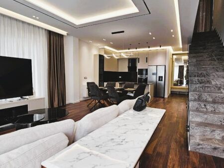 **Jepet me qira Vilë – Forest Residence, Liqeni i Thatë**