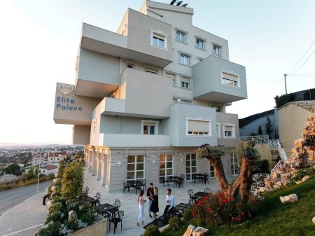 Shitet Apartament 2+1 - Shkozë, Elite Palace
