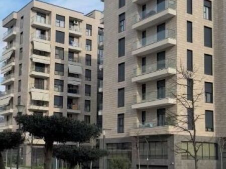 Shitje | Ambjent Biznesi | Kompleksi Erli | 600000 €