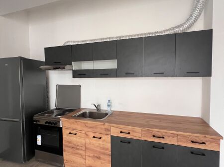 Affittasi Appartamento 2+1+1 con Balcone