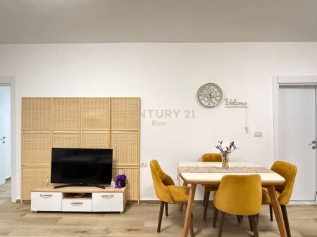 AFFITTASI APPARTAMENTO 2+1 PRESSO UKD, DURRËS!