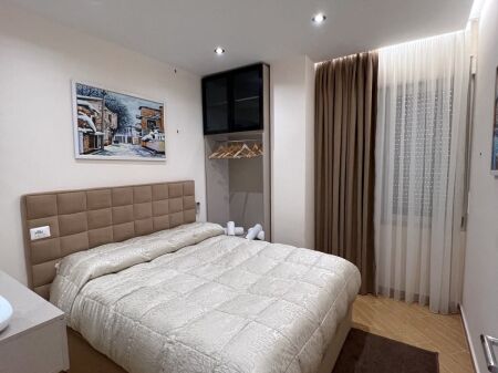 Affitto | Apartament 1 + 1 | Rruga 5 Maji | 600 €/mese