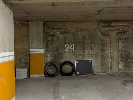 Posto Auto in Vendita – Zona Ex Mercato Elettrico, Tirana